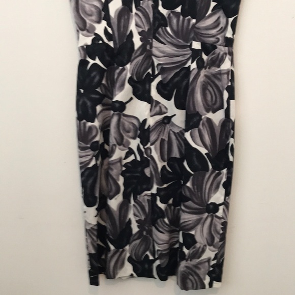 Ladies Dress by Milly, In New York - Picture 4 of 8